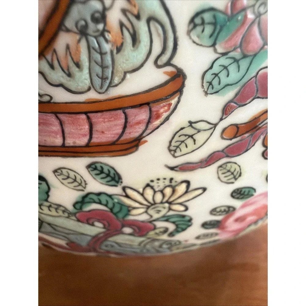 Vintage Chinese Famille Rose Porcelain Serving Bowl w/ Figures & Shou Symbol 10